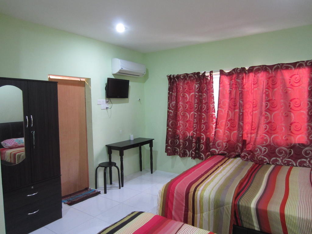 Hotel Bajet Pulai ايبوه الغرفة الصورة