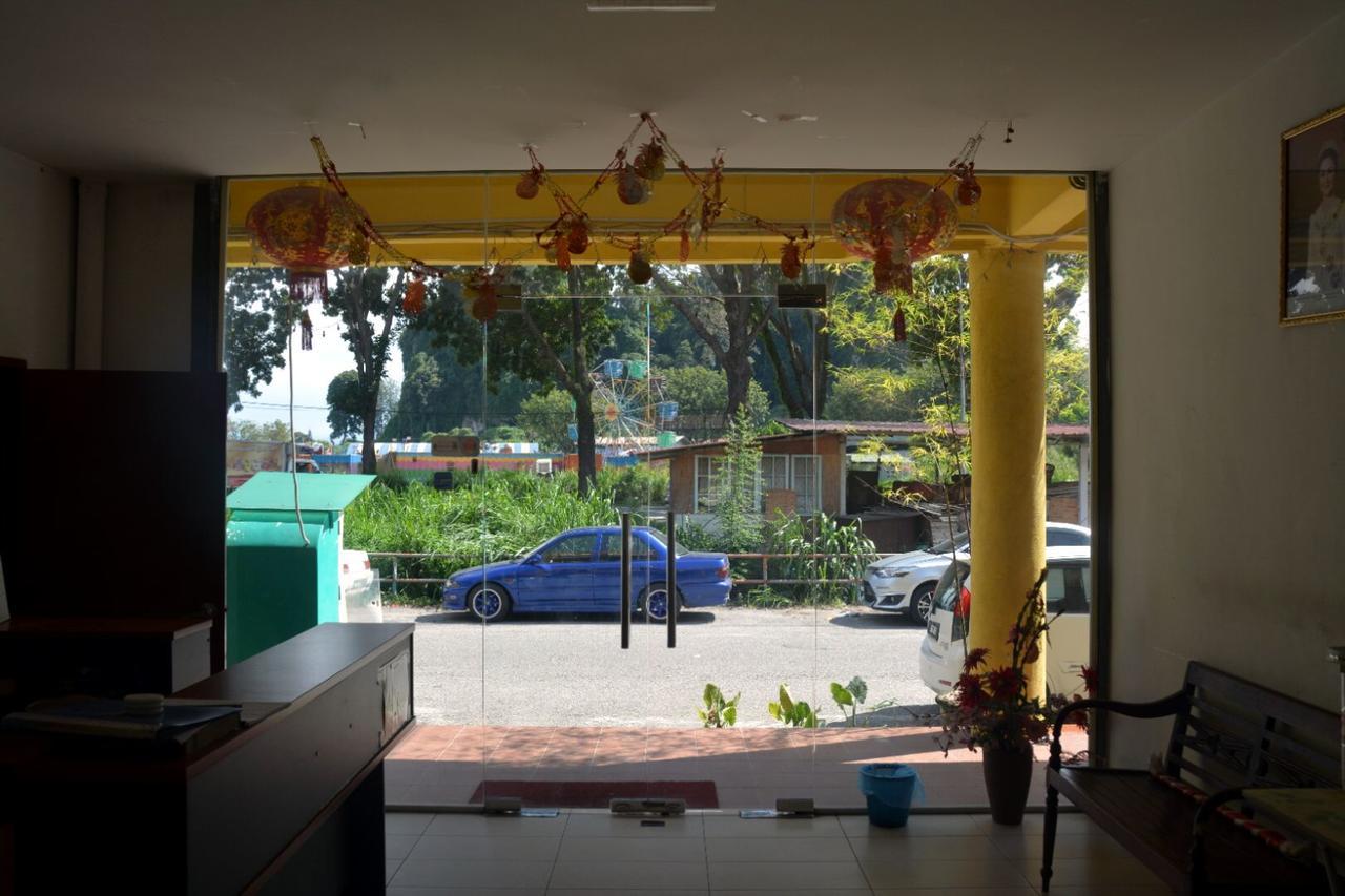 Hotel Bajet Pulai ايبوه المظهر الخارجي الصورة